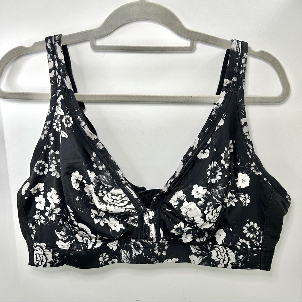 Cacique Black & White Floral Wireless Bra 44DD
